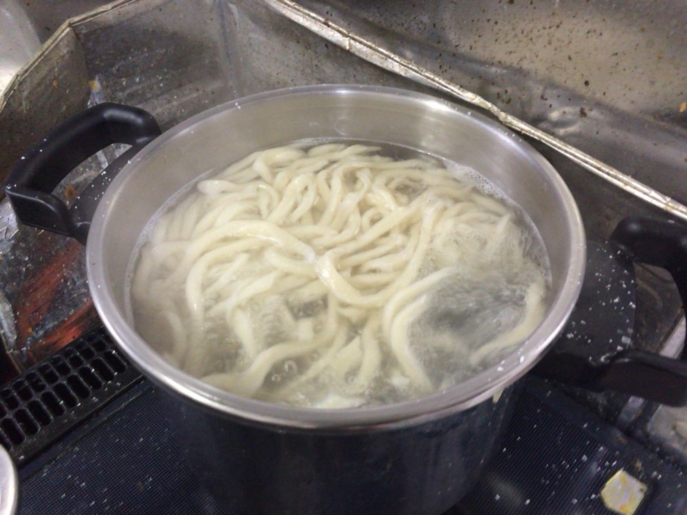 【上尾市】「田舎っぺ」のうどんをお持ち帰りで食べてみた