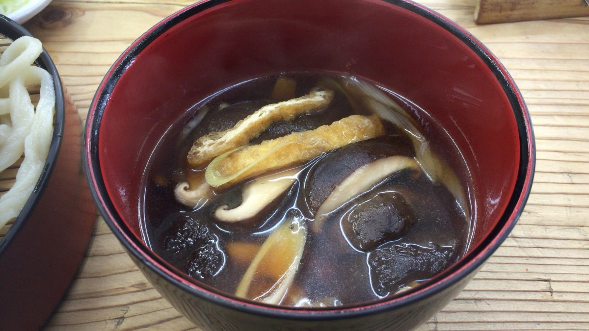 「田舎っぺ」きのこ汁うどん