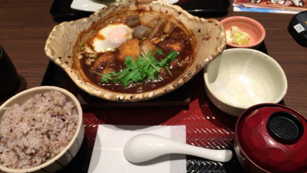 大戸屋　噌かつ煮定食