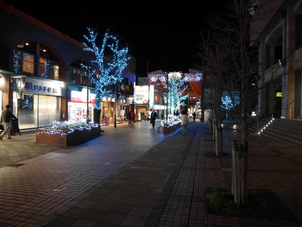 【上尾市】１２月の駅前のイルミネーションは意外と綺麗です