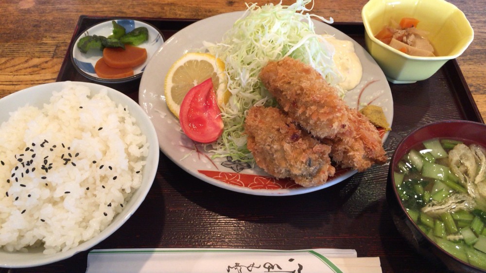 和の花　カキフライ定食