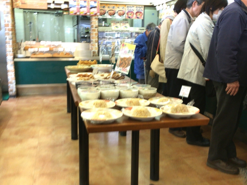 【埼玉県】安い定食屋「半田屋」のシステム・店舗一覧とメニュー