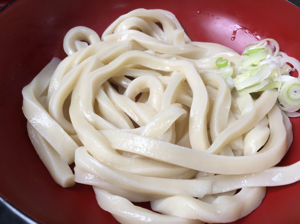 【比企郡小川町】太いうどんにビックリ！「あそび」で肉汁うどんを食べてきた