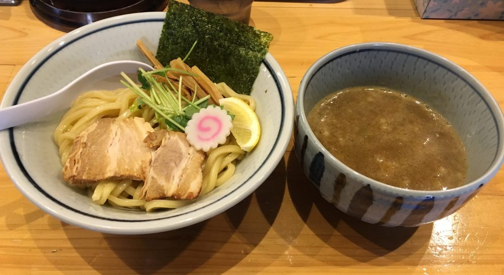 大宮駅近の『蕾(つぼみ)煮干分家』でつけ麺を食べてきた！おすすめのラーメン店 