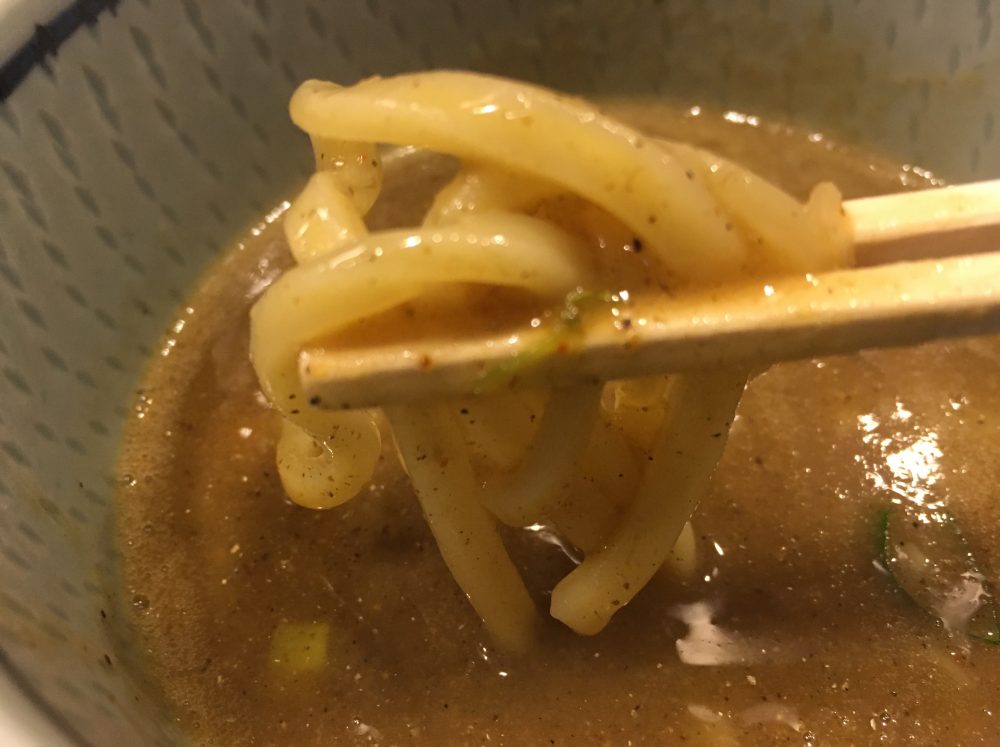 大宮駅近の『蕾(つぼみ)煮干分家』でつけ麺を食べてきた！おすすめのラーメン店