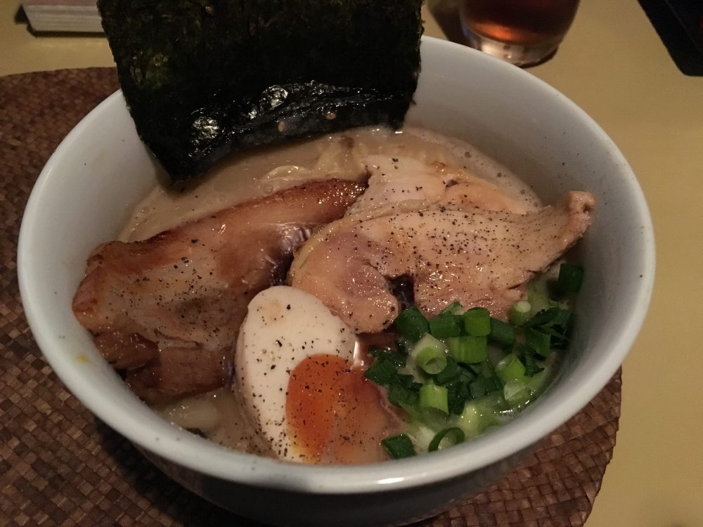 【熊谷市 龍門瀑 （りゅうもんばく）】名物黒カラシビ麺は癖になる辛さだった！