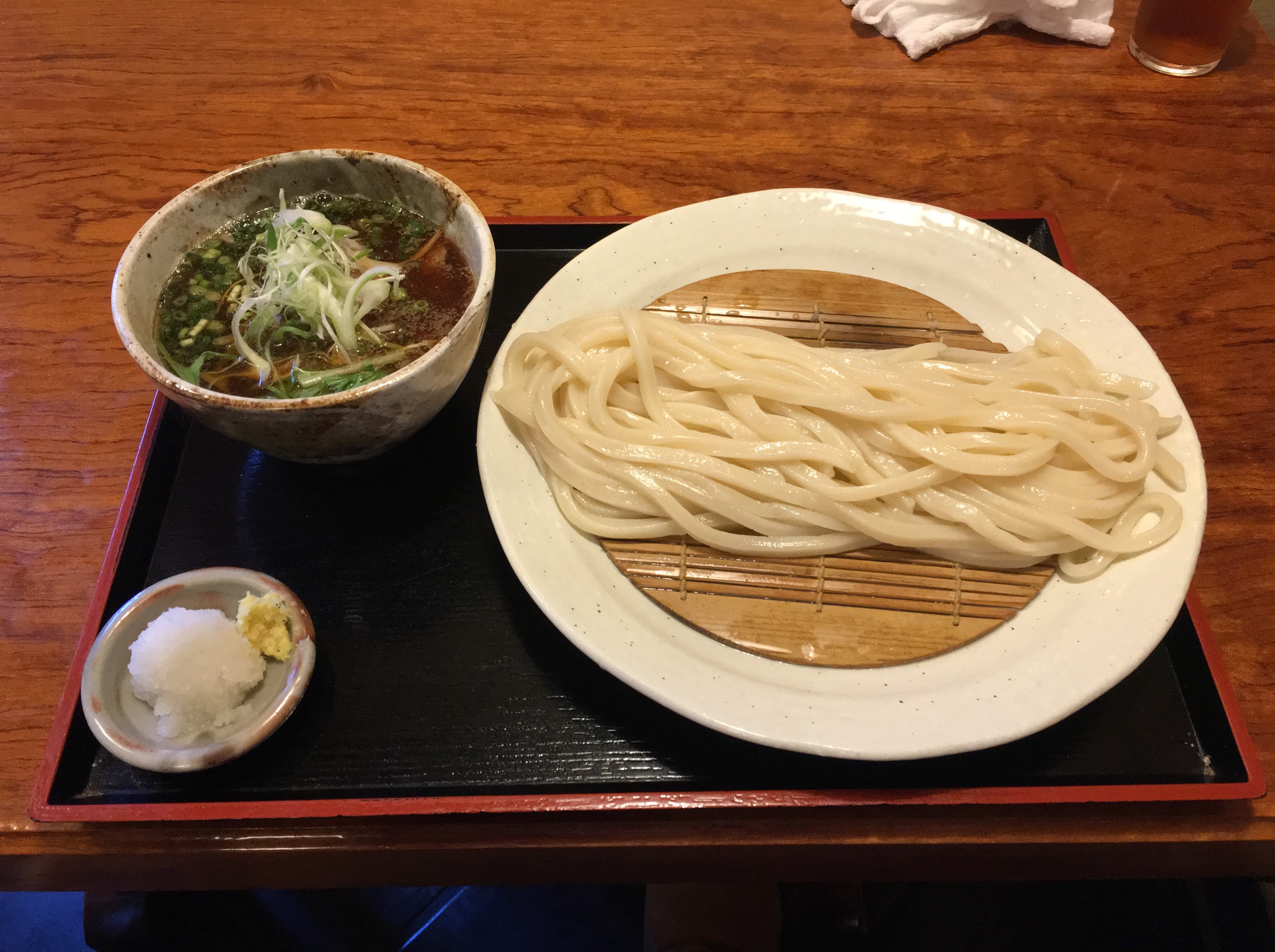 【桶川市】「手打ちうどん いしづか 」牛肉が大量に入っている、つけ汁うどん最強に美味しくておすすめ