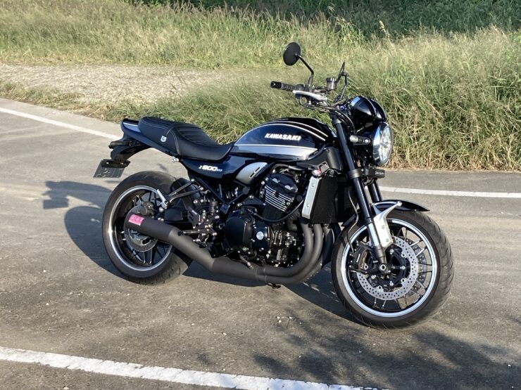 伝統のヨシムラ手曲げ！Z900RSフルエキの音と性能をインプレ