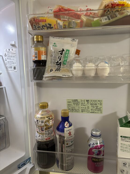 【実機レビュー】シャープ冷蔵庫 SJ-BD23Pの口コミ・評判は?一人暮らしに最適な理由と注意点を解説