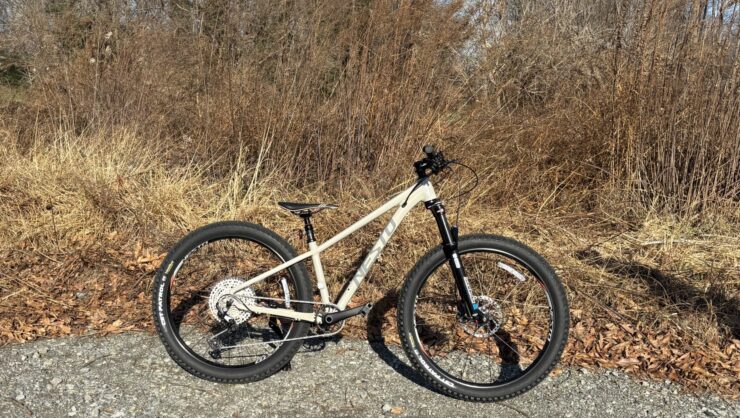 日本の山を遊び尽くす決定版！NESTO「TRAIZE PLUS」徹底レビュー：27.5+がもたらす異次元の安定感